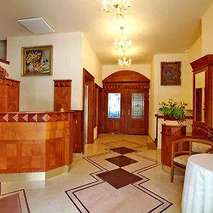 https://restaurace-a-hotel-fortna.spindleruvmlyn-hotels.com